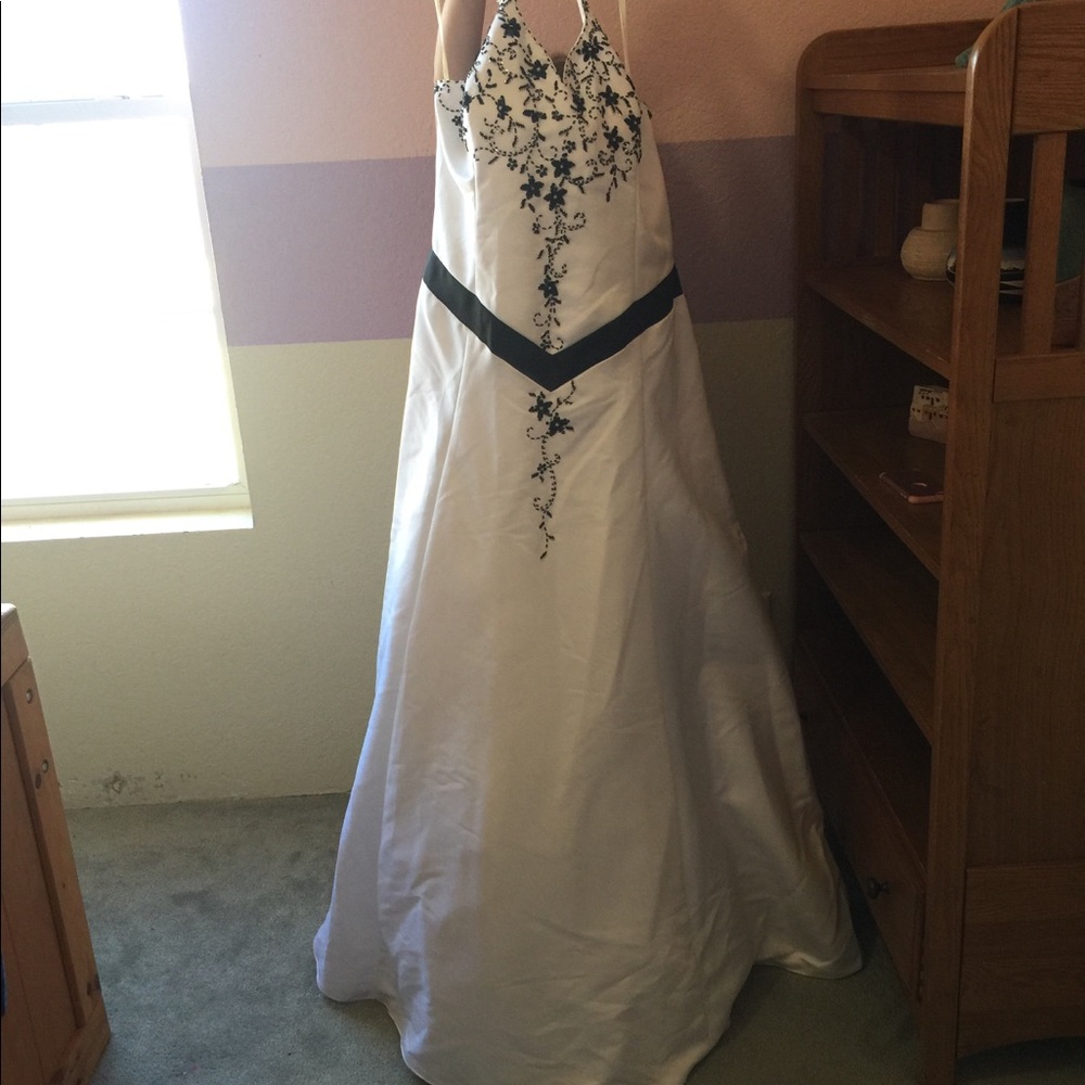 Black and white formal dress with shawl
